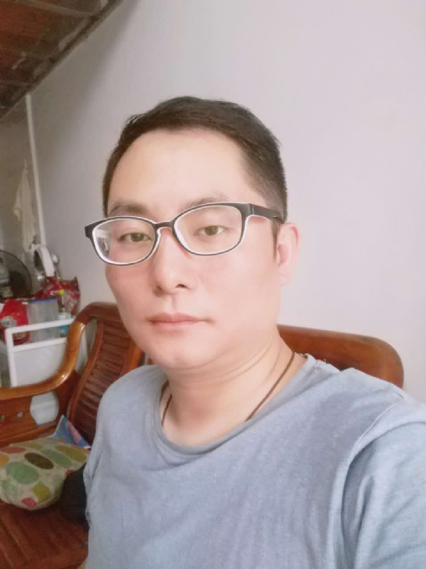 流星的尾巴的第一张照片--连城征婚网