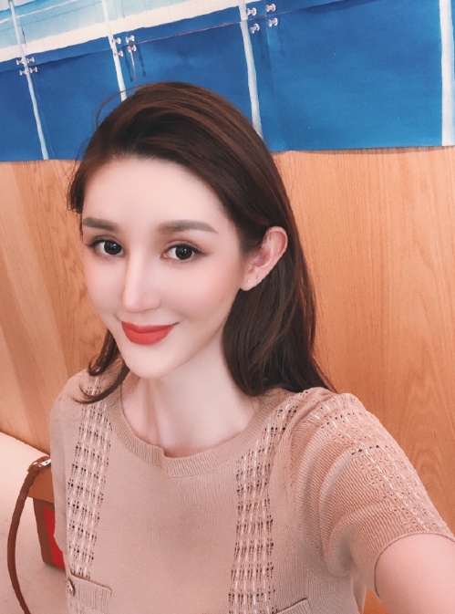 张婉婷的第一张照片--连城征婚网