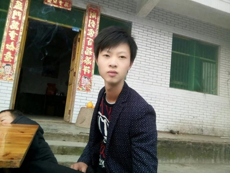 陪伴是最长情的告白的第一张照片--连城征婚网