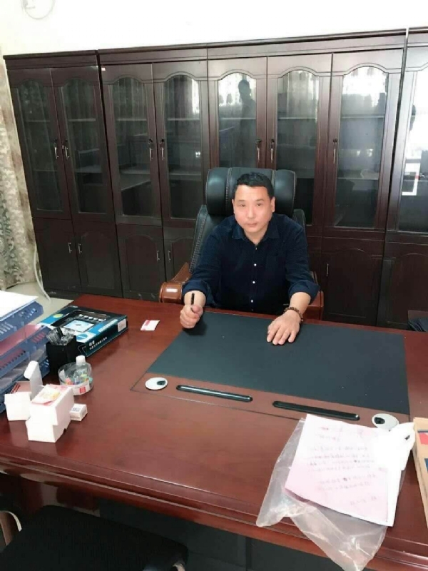 艺术家的第一张照片--连城征婚网