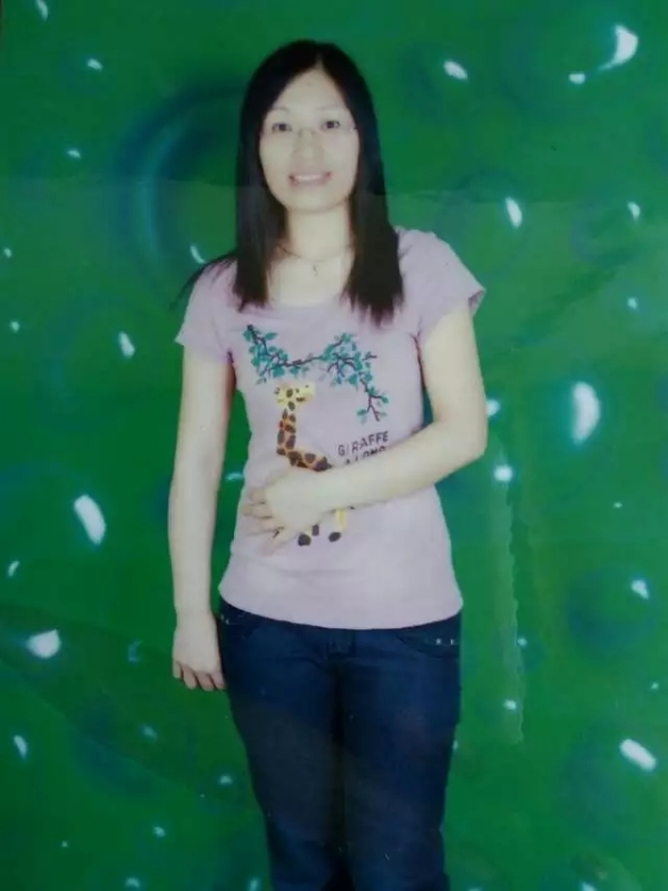 敏敏的第一张照片--连城征婚网