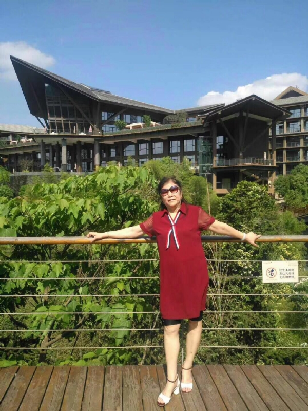 王老师的第一张照片--连城征婚网