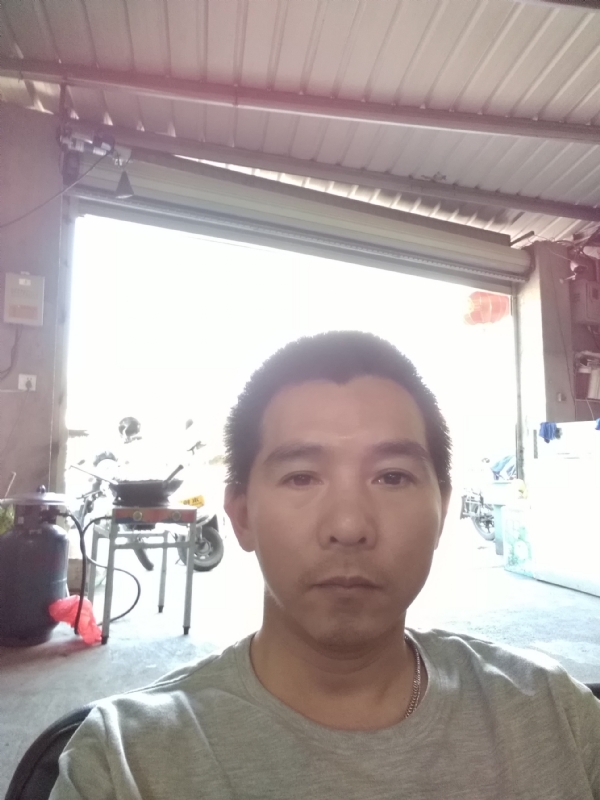 龙骑士的第一张照片--连城征婚网