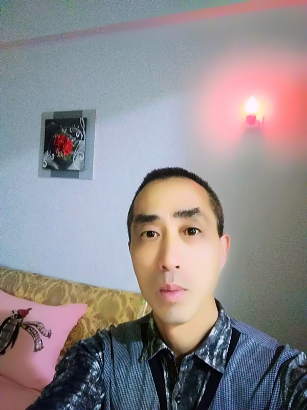 真诚的第一张照片--连城征婚网