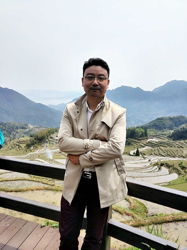 过往的第二张照片--连城征婚网