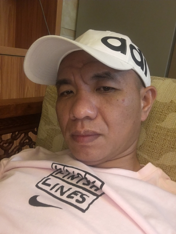 坚持到底的第一张照片--连城征婚网