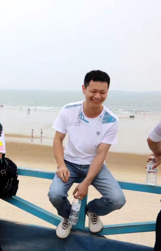 A乐米的第一张照片--连城征婚网