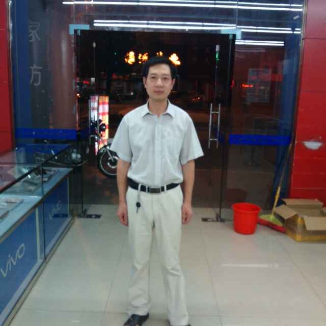 安静的第一张照片--连城征婚网