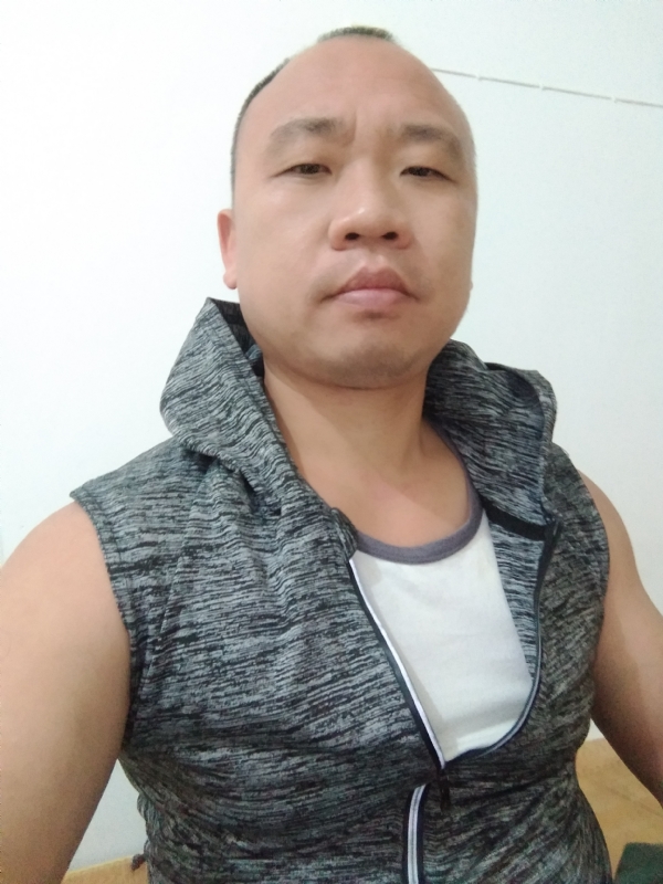 whm的第二张照片--连城征婚网