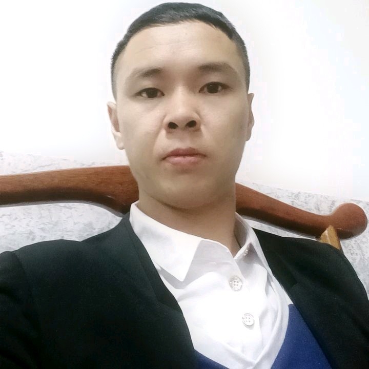冷漠的第一张照片--连城征婚网