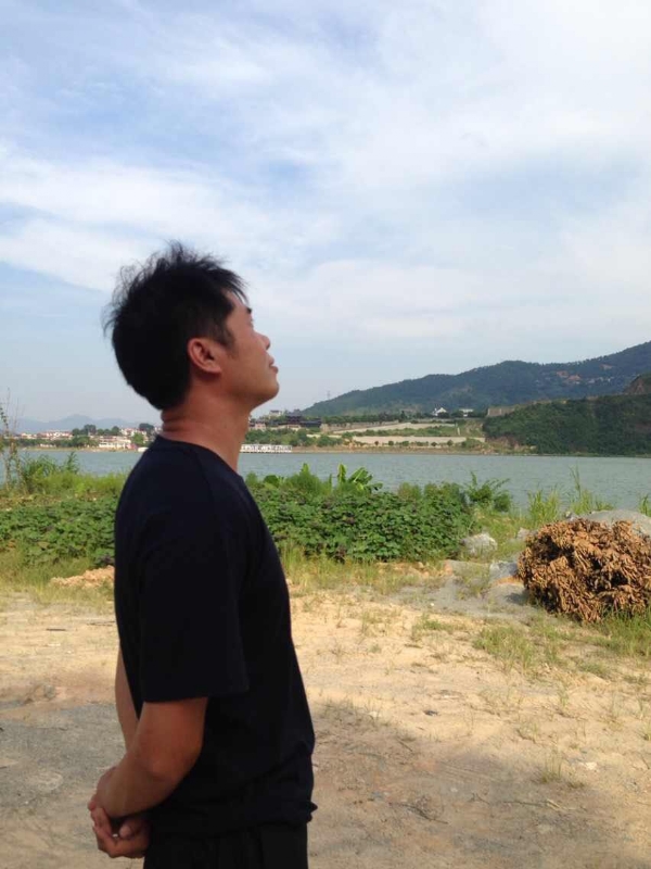 雾里看花的第一张照片--连城征婚网