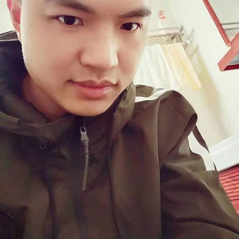 高大上的宅男的第一张照片--连城征婚网