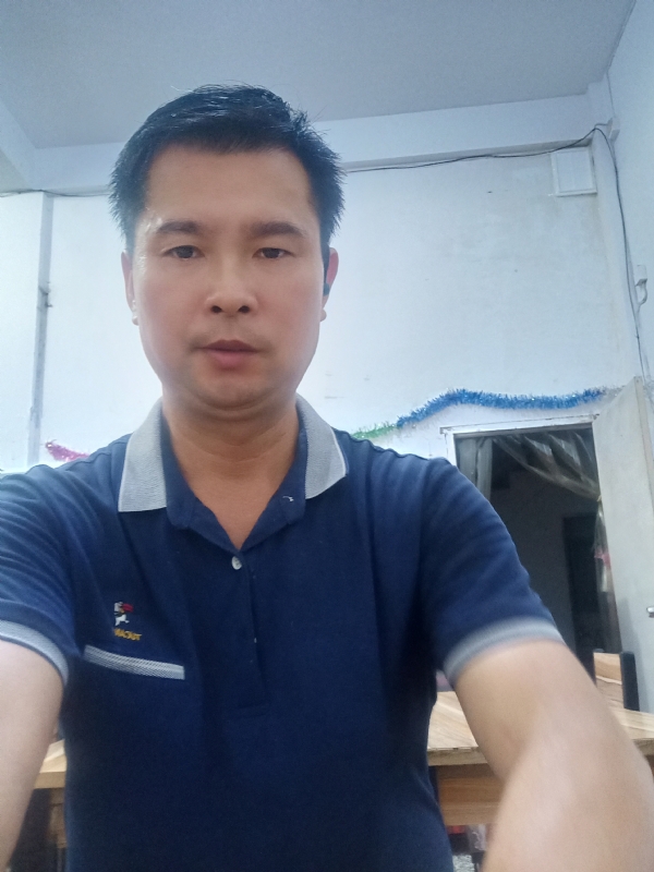 我是自强不息的第一张照片--连城征婚网