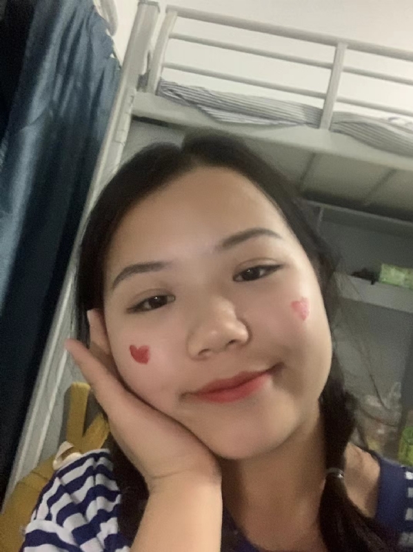 轻轻的一片云的第一张照片--连城征婚网