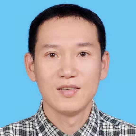 阳光的第一张照片--连城征婚网