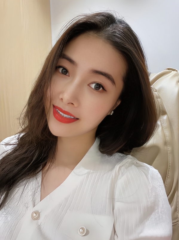 Tina的第一张照片--连城征婚网