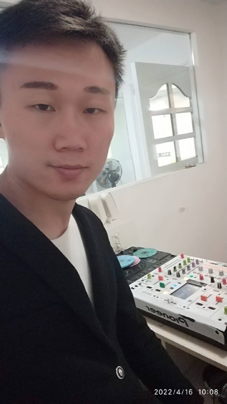 林锋的第四张照片--连城征婚网