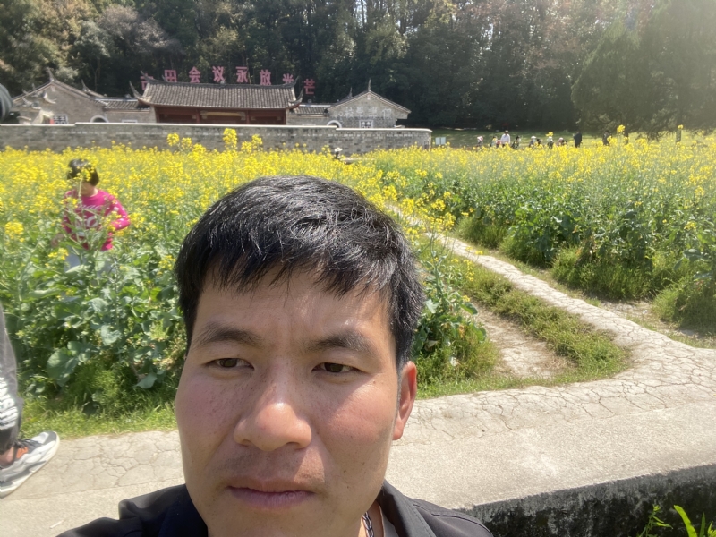 开心的第二张照片--连城征婚网