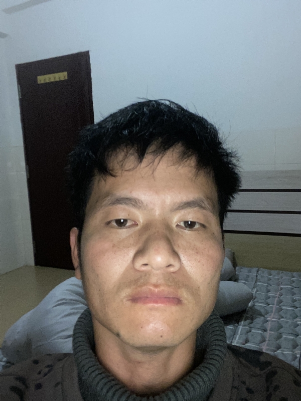 开心的第三张照片--连城征婚网