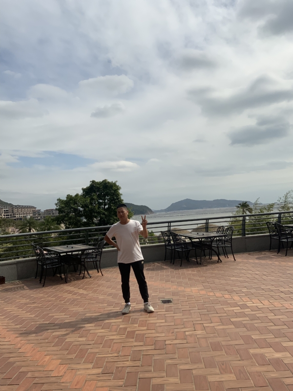 心酸瑟果的第一张照片--连城征婚网