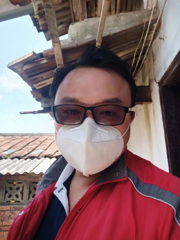 如影随形的第一张照片--连城征婚网