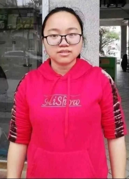简单的第一张照片--连城征婚网