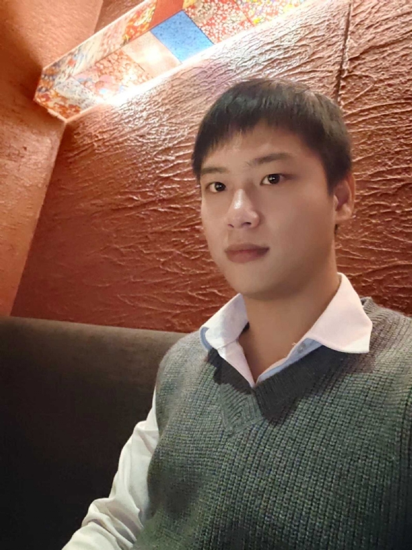 匿藏其名的第一张照片--连城征婚网