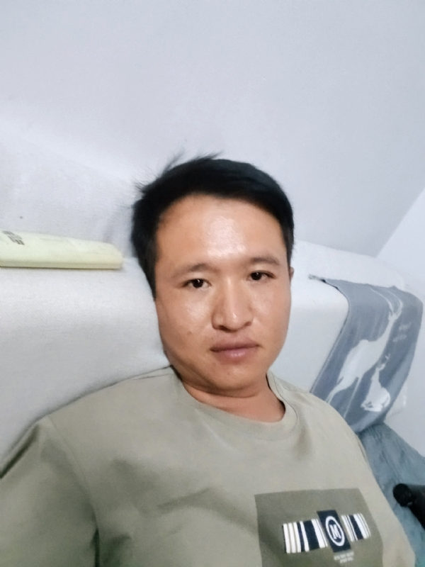 陌生人的第三张照片--连城征婚网