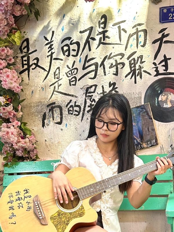 魔仙的第一张照片--连城征婚网