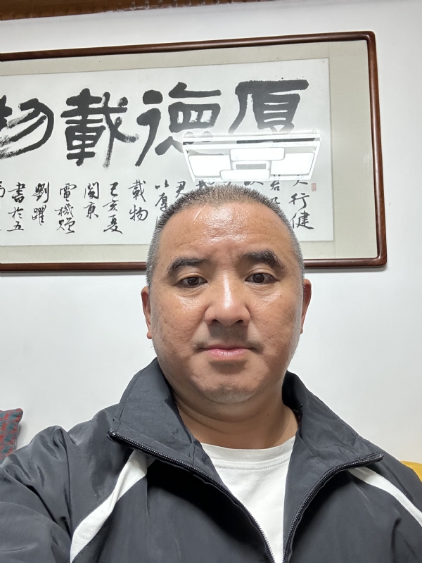 沉稳世界的第一张照片--连城征婚网