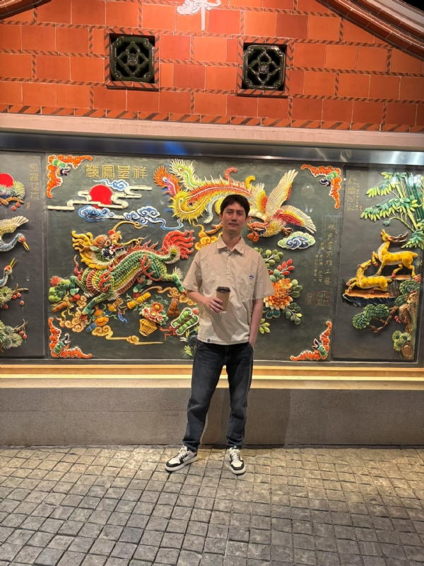 笙箫何的第一张照片--连城征婚网